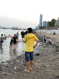 我在武漢江邊做救援：自發提供免費救援，兩江四岸有幾十個值守點