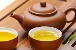 羅漢沉香茶不僅有紅茶和白茶的優點，滋味更是鮮醇高爽，果香清甜