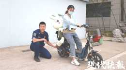 男童腳卡電動車輪，消防員提醒家長安裝防護網
