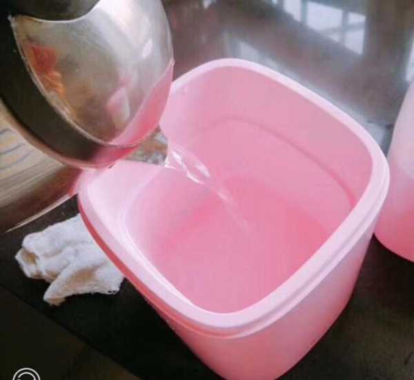 酸奶机怎么用制作酸奶(酸奶机使用说明及步骤)